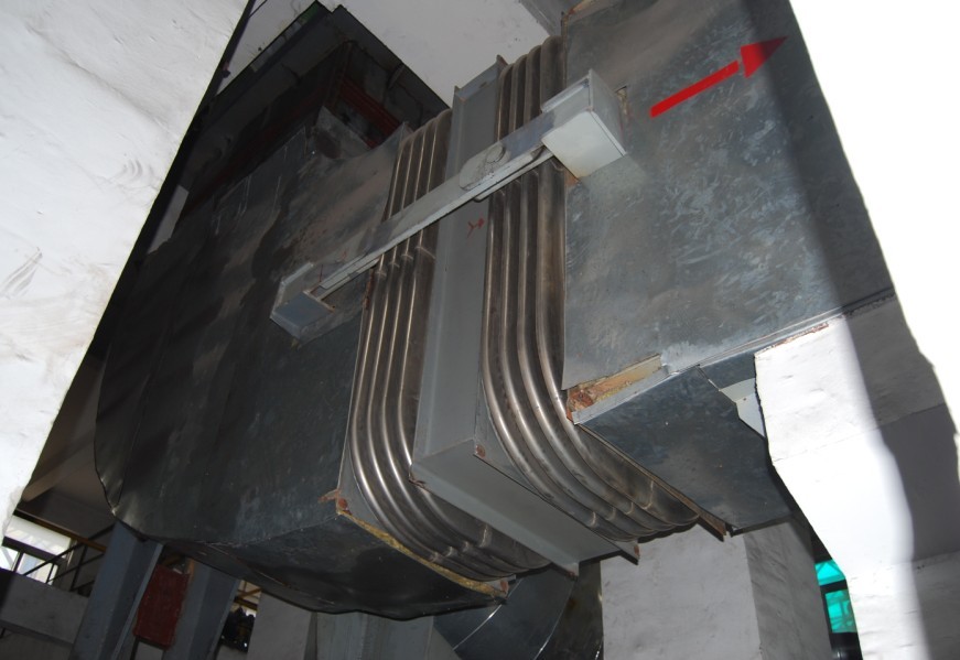 爐鼻子擺動波紋補(bǔ)償器